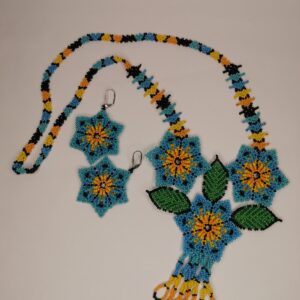 KIMI BY - CONJUNTO MOSTACILLA COLLAR Y ARITOS